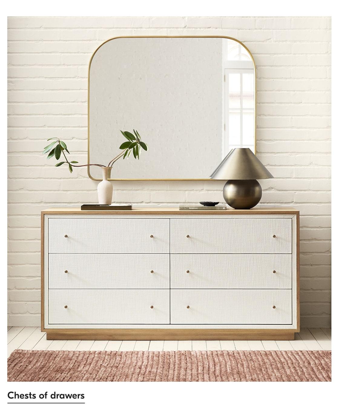 Chests of drawers