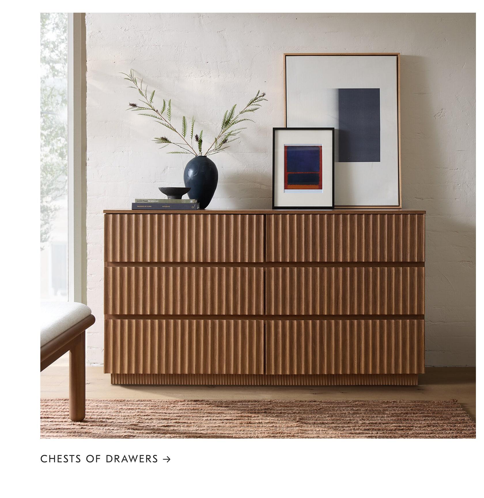Chests of drawers