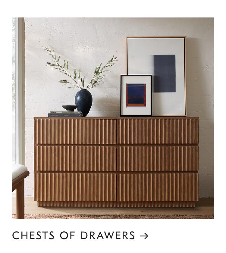 Chest of drawers