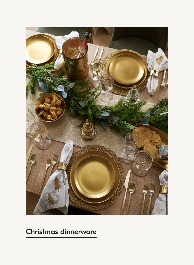 Shop Christmas Dinnerware