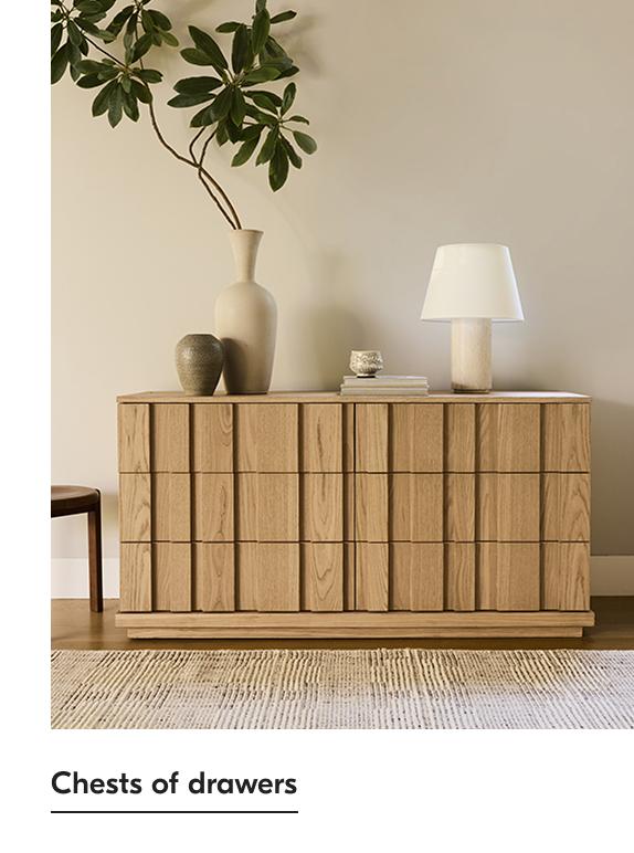 Chest of drawers