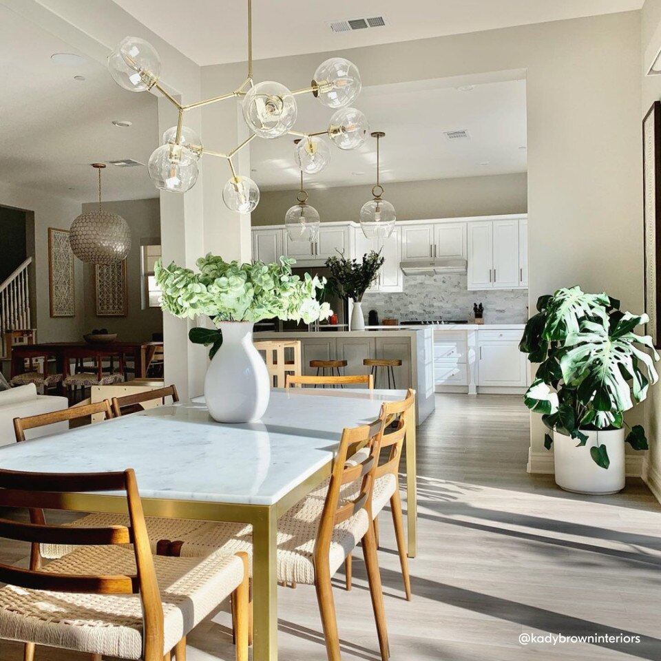 Frame Marble Dining Table (183 cm)