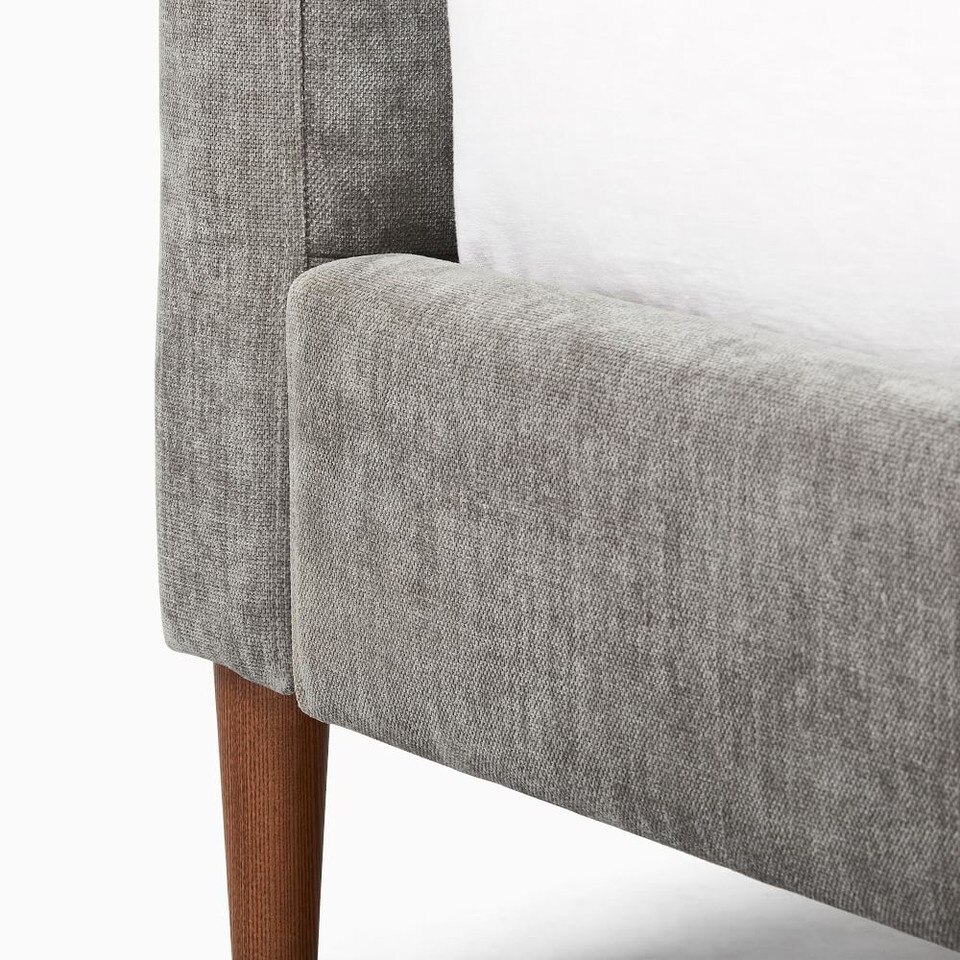Andes Bed - Wood Legs