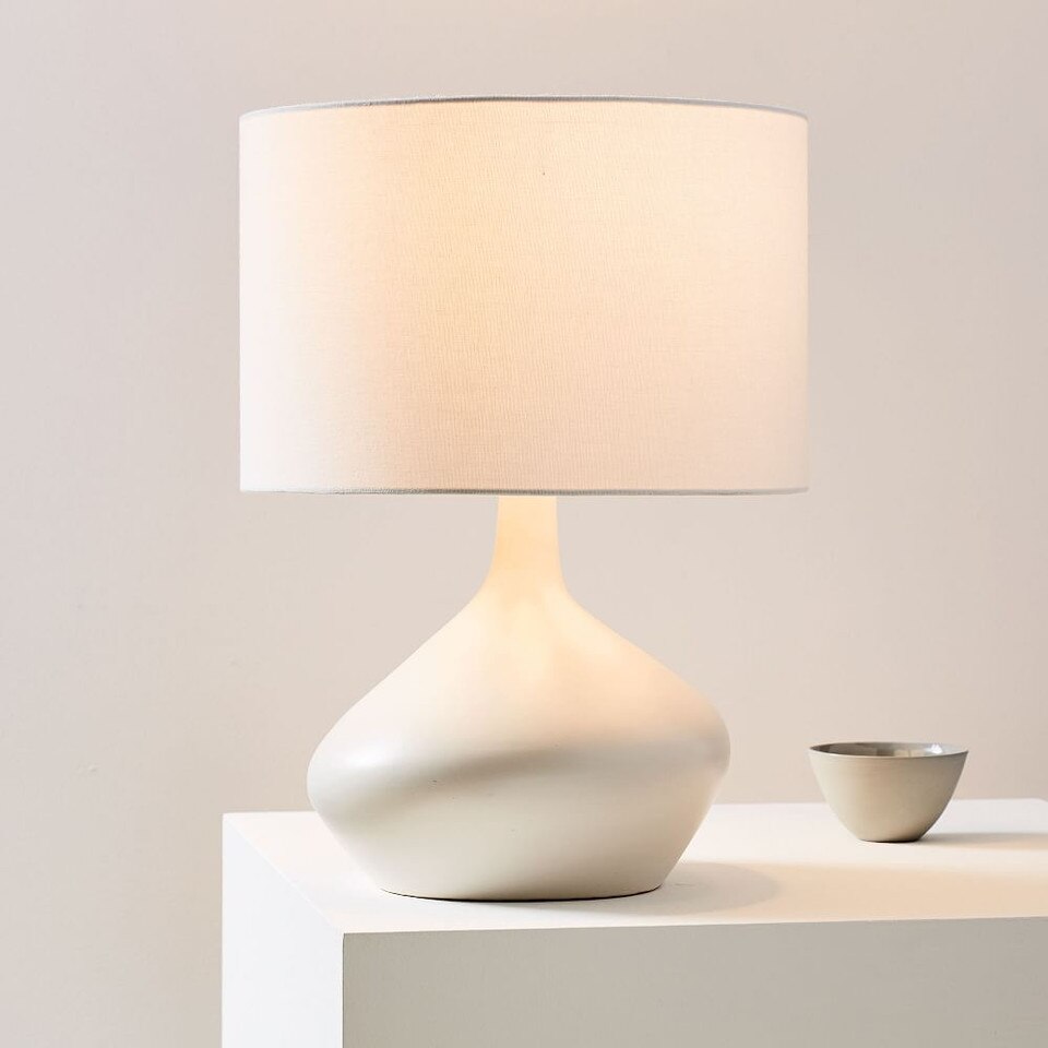 Asymmetry Ceramic Table Lamp (48 cm)