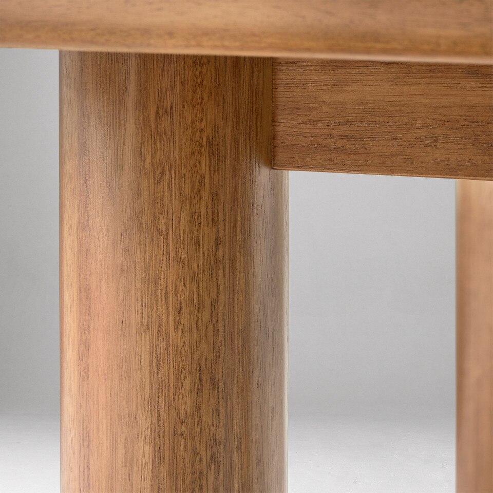 Branton Extendable Dining Table (163 cm - 213 cm)