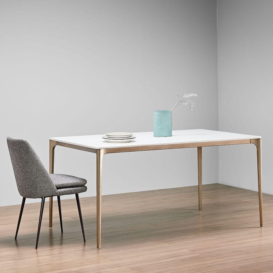 Canto Dining Table