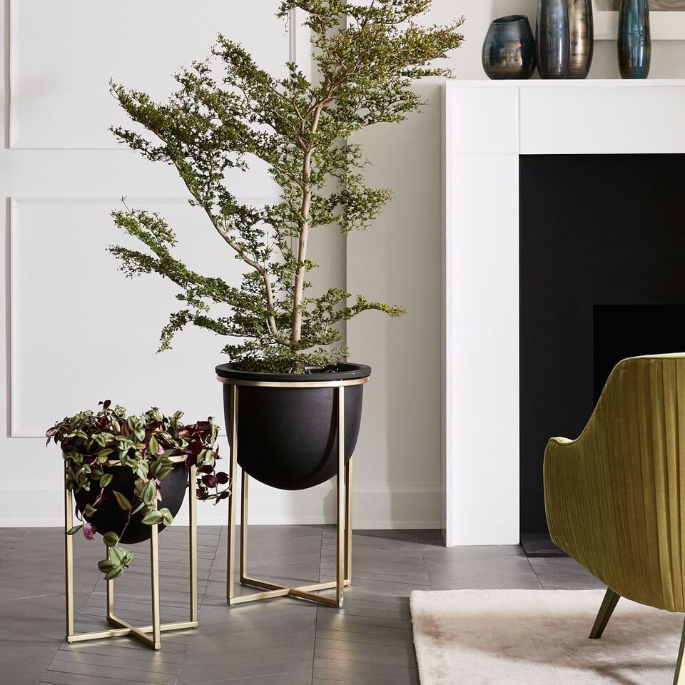 Eden Cross Base Standing Planter