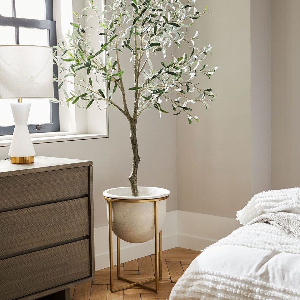 Eden Cross Base Standing Planter