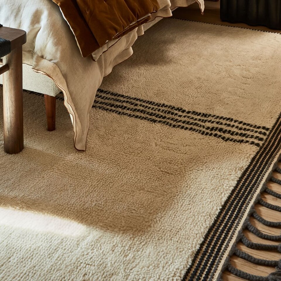Centre Stripe Shag Rug