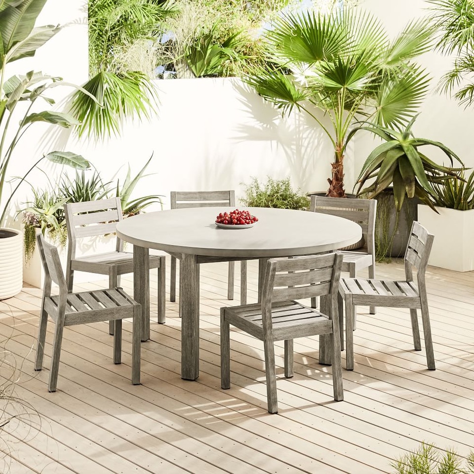 Concrete Outdoor Round Dining Table (152 cm)