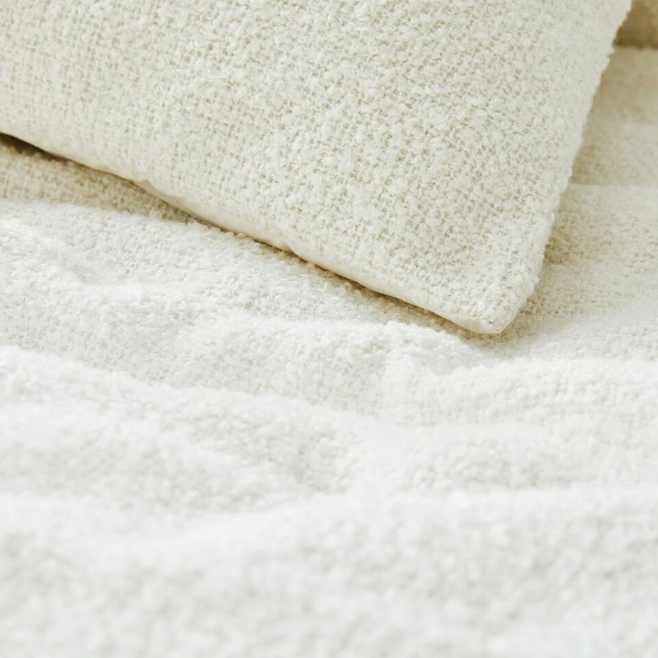 Cosy Boucle Bedspread & Pillowcases
