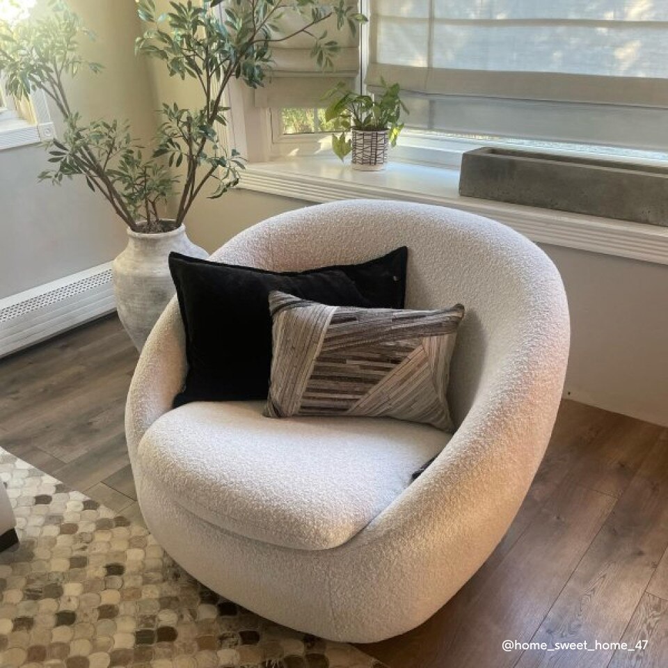 Cosy Swivel Armchair