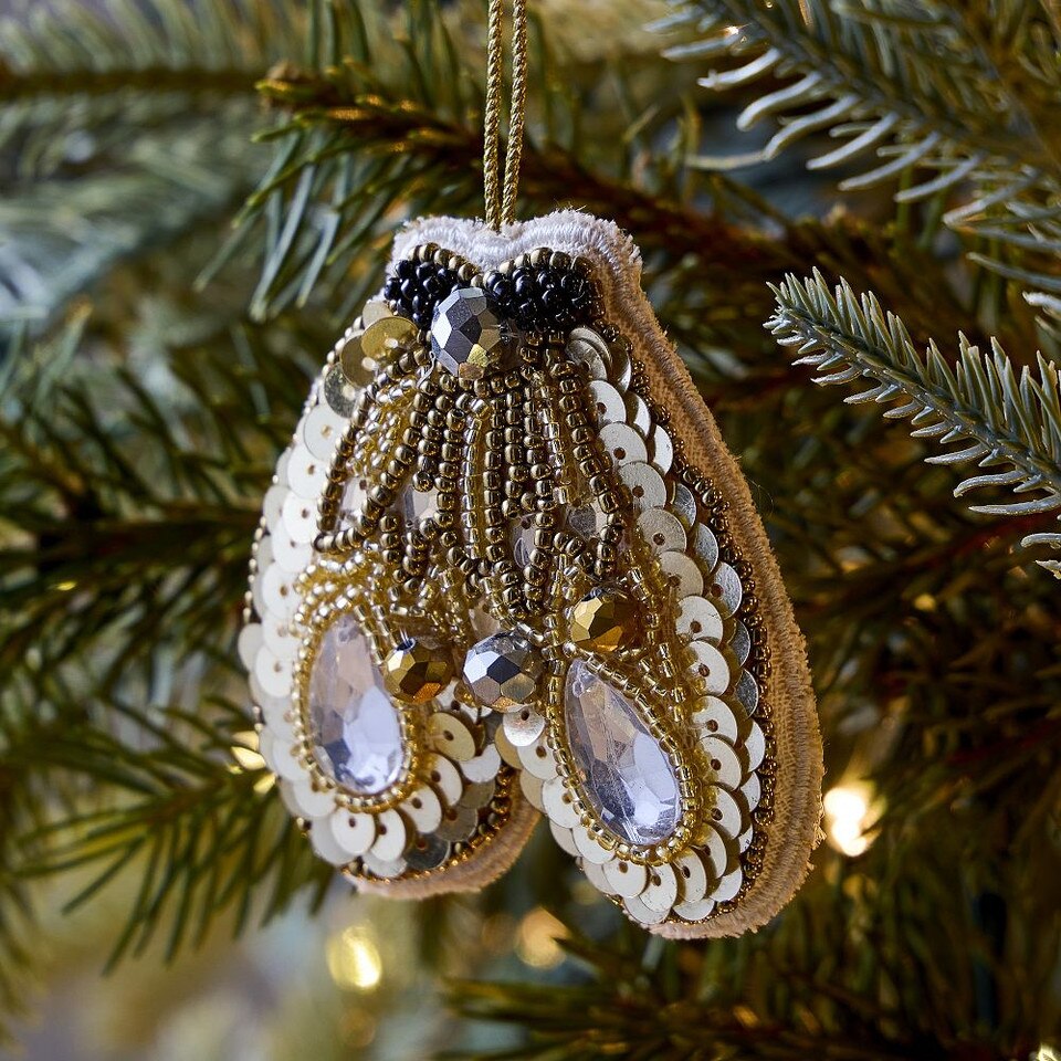 Embroidered Resting Bee Bauble