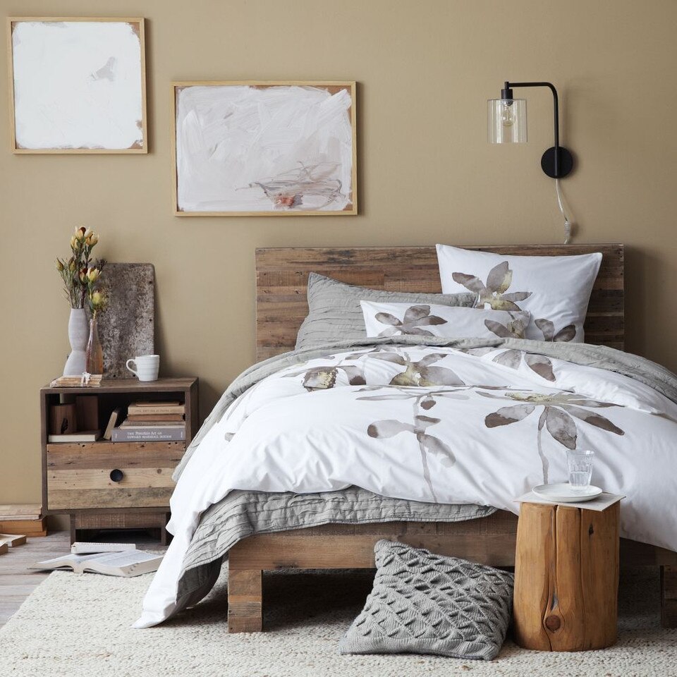 Emmerson™ Reclaimed Wood Bed