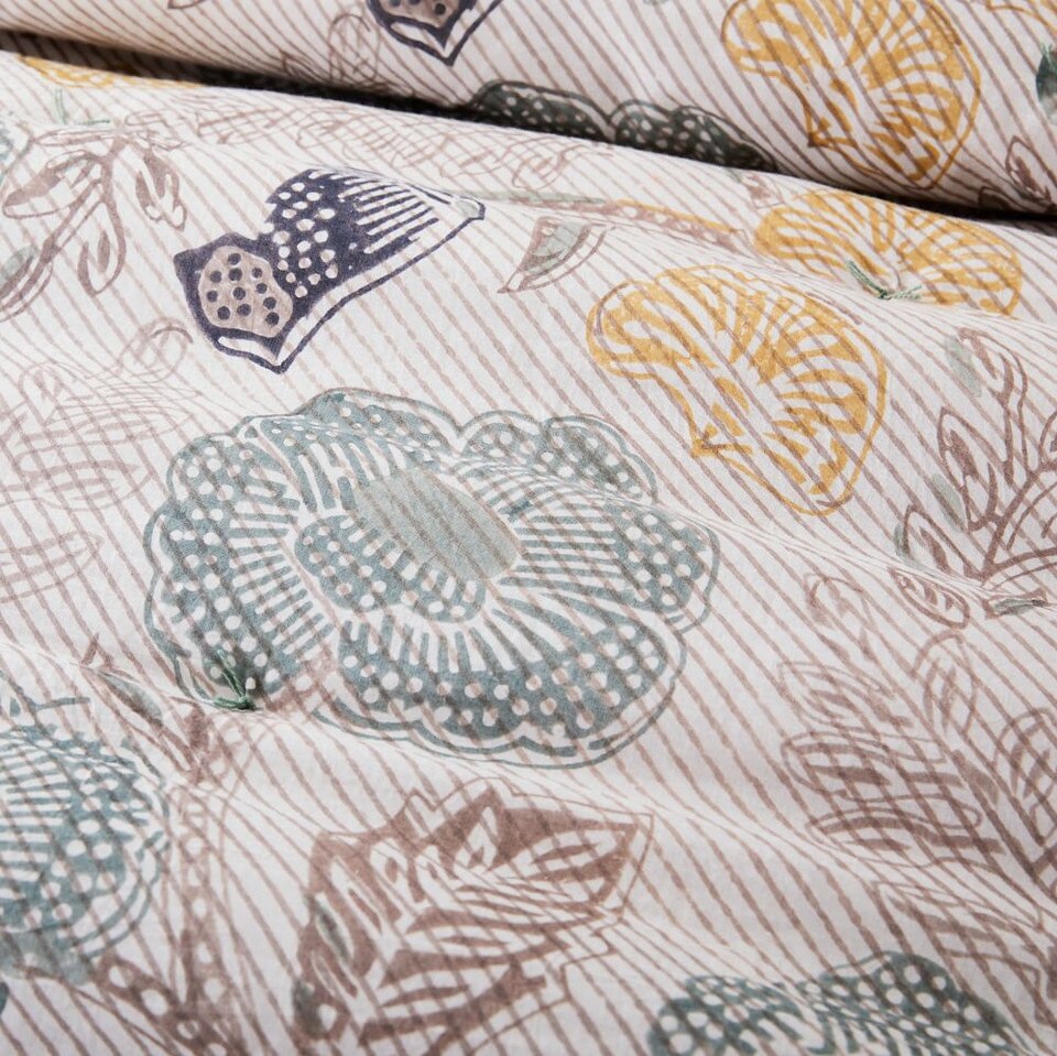 Floral Block Print Bedspread & Pillowcases
