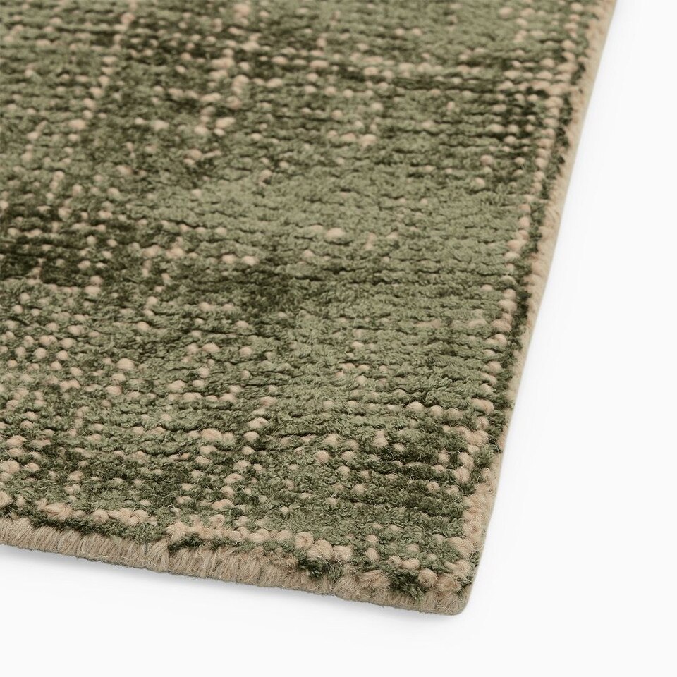 Glimmer Rugs