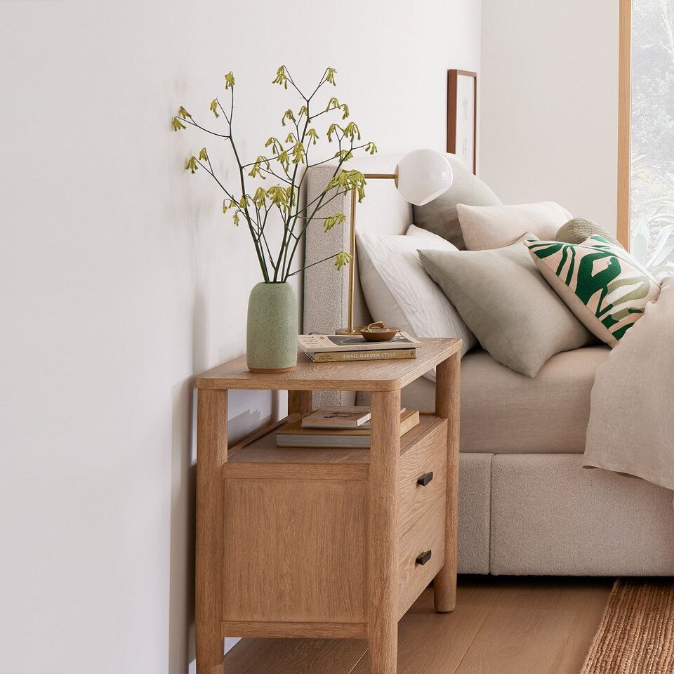 Hargrove Bedside Table (74 cm)
