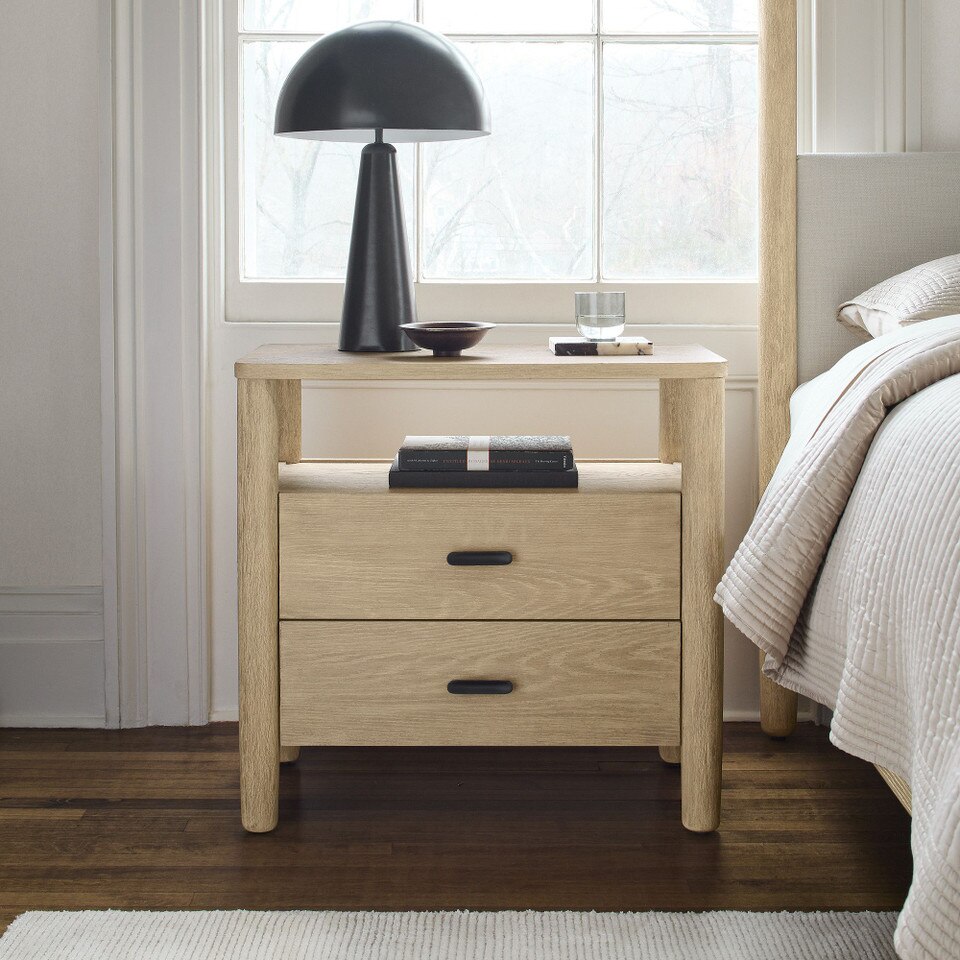Hargrove Bedside Table (74 cm)