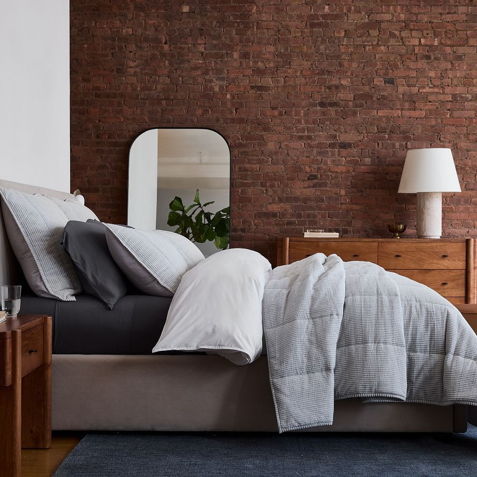 Heathered Linear Bedspread & Pillowcases