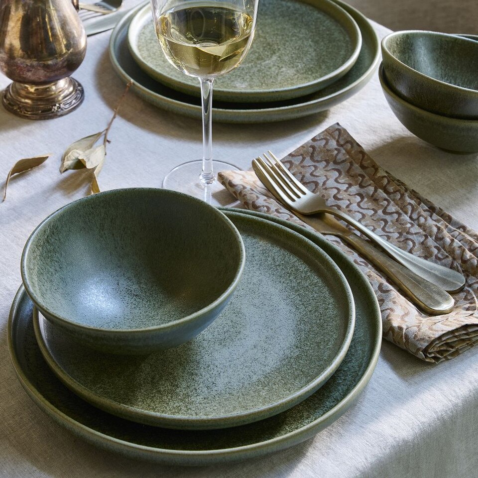 Kanto Stoneware Dinner Plate