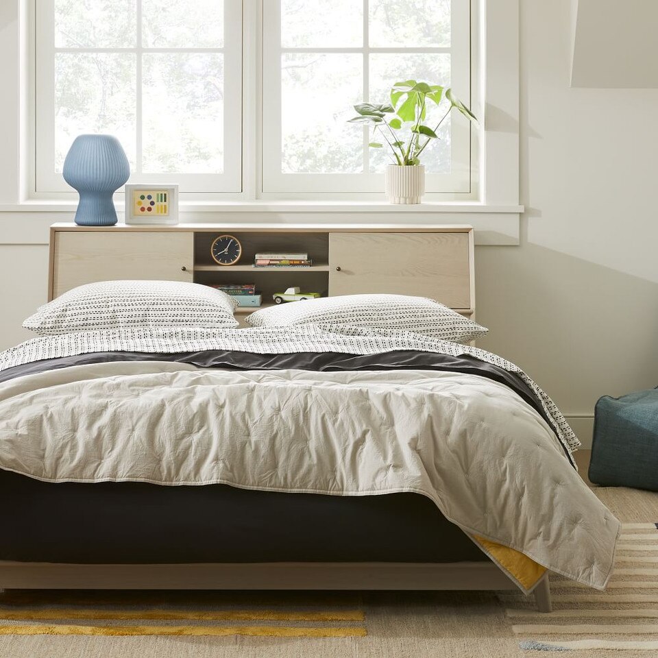 Kista Rug