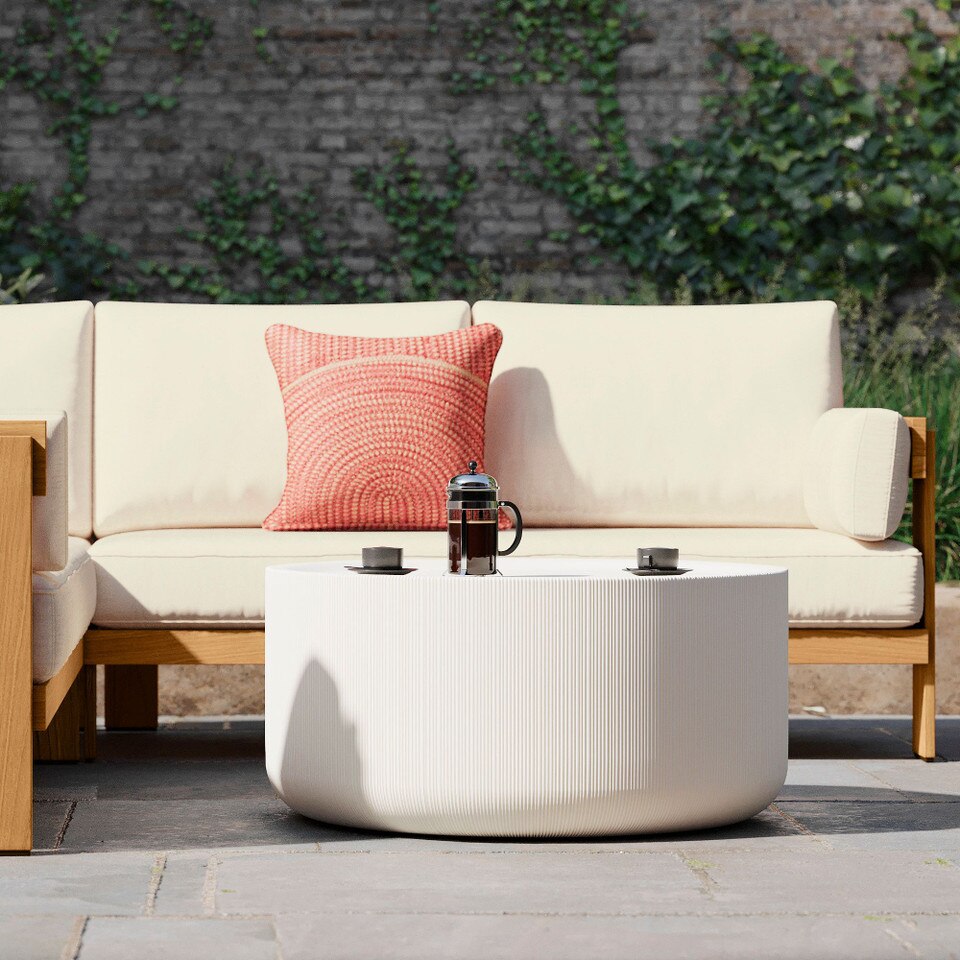 Kos Indoor/Outdoor Garden Concrete Coffee Table (86 cm)