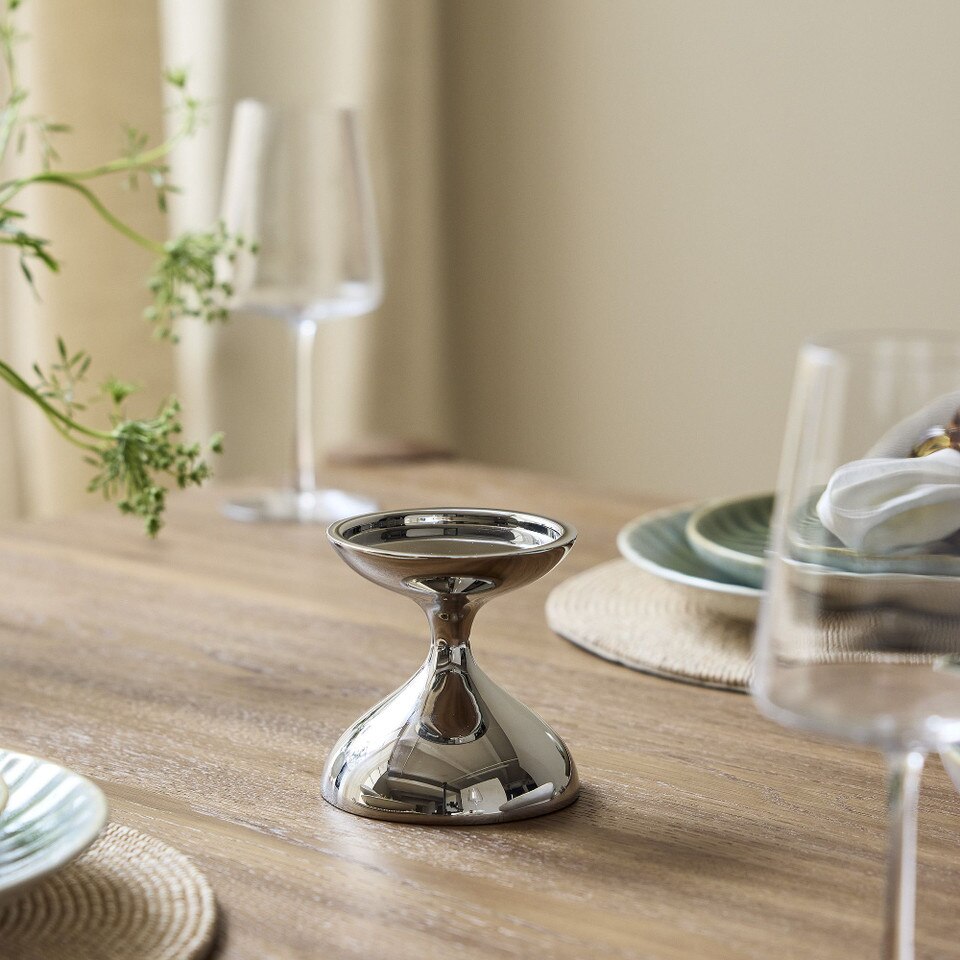 Kuba Metal Pillar Candle Holders