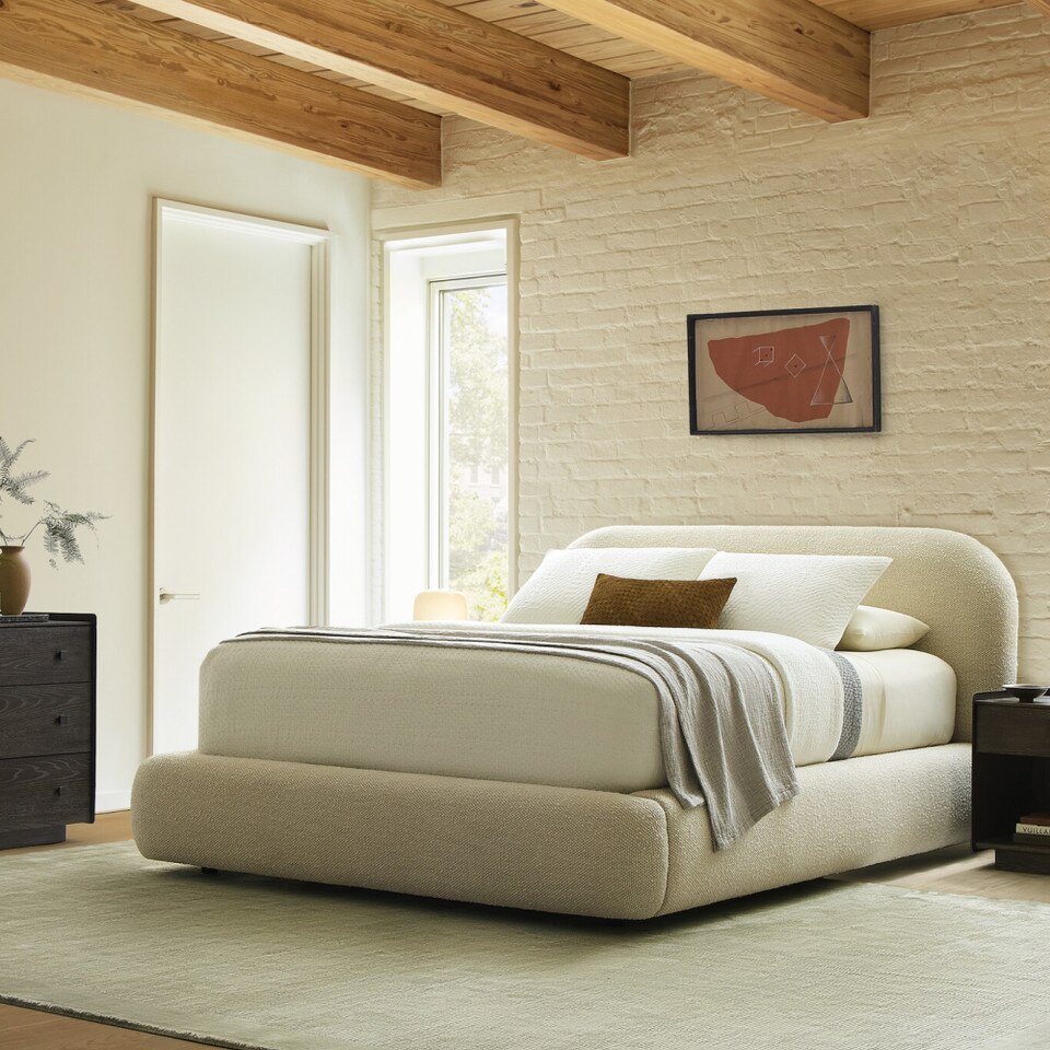 Laurent Bed
