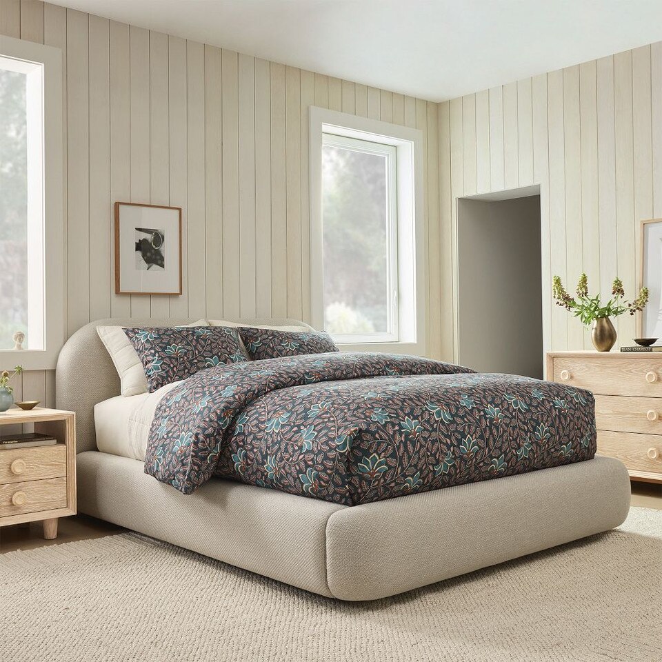 Laurent Bed