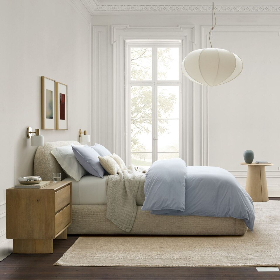 Laurent Bed