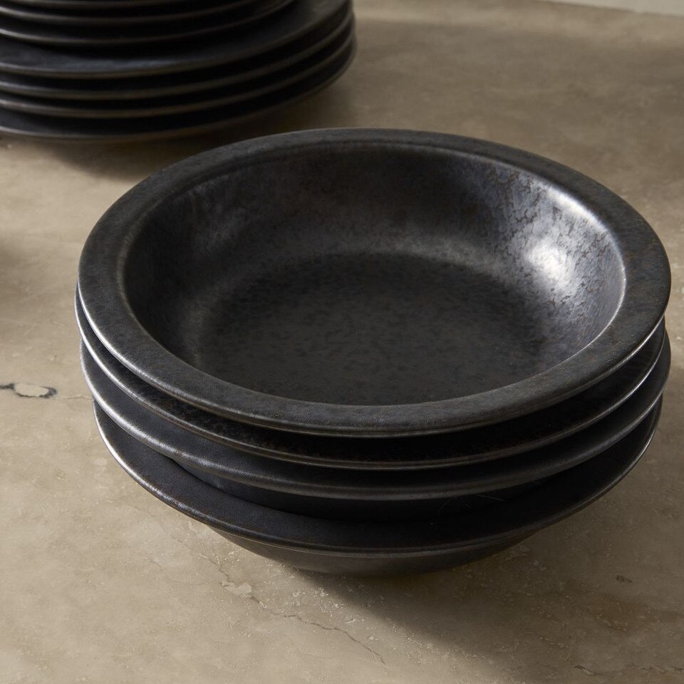 Lucia Wide Rim Dinnerware Collection