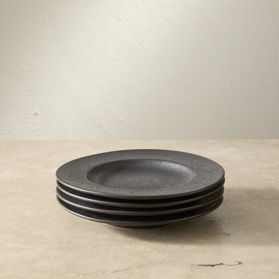 Lucia Wide Rim Dinnerware Collection