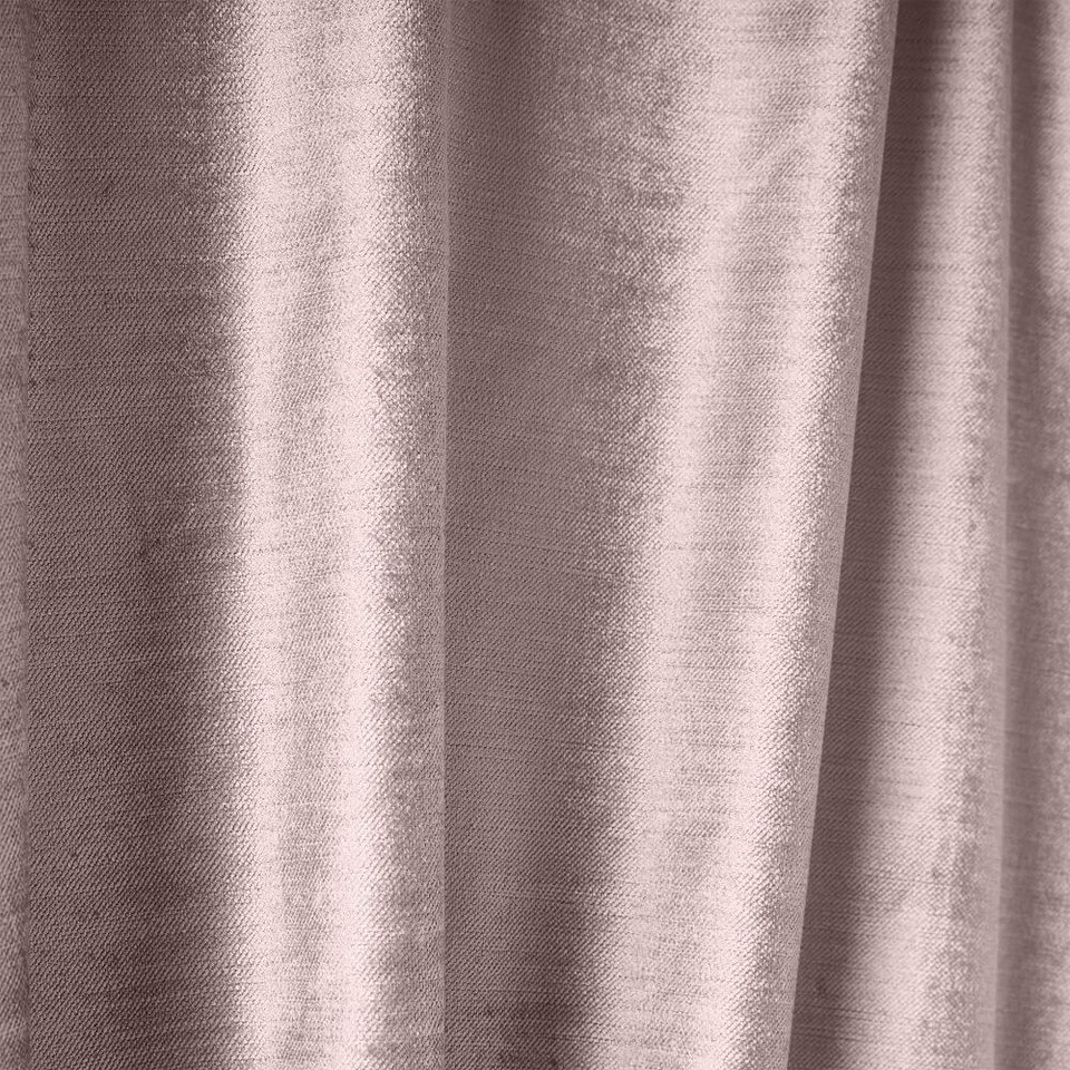 Lustre Velvet Blackout Curtain - Dusty Blush