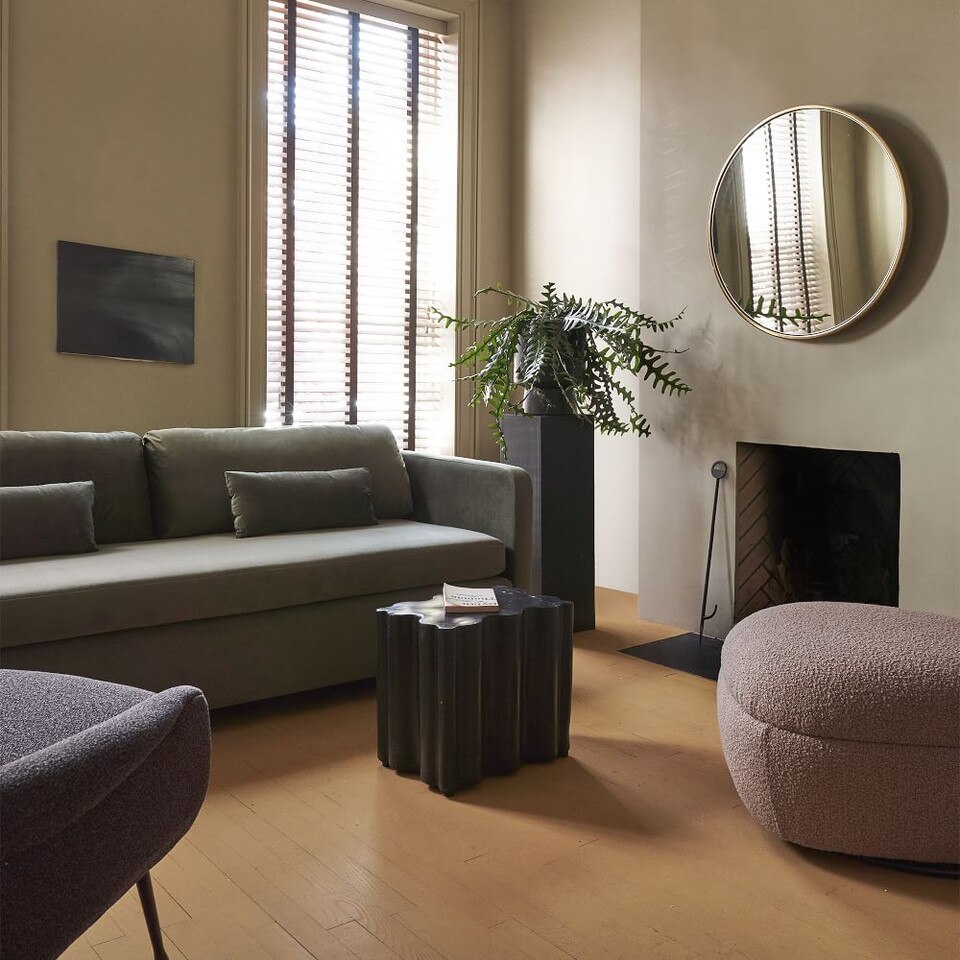 Metal Frame Round Mirror (76 cm)