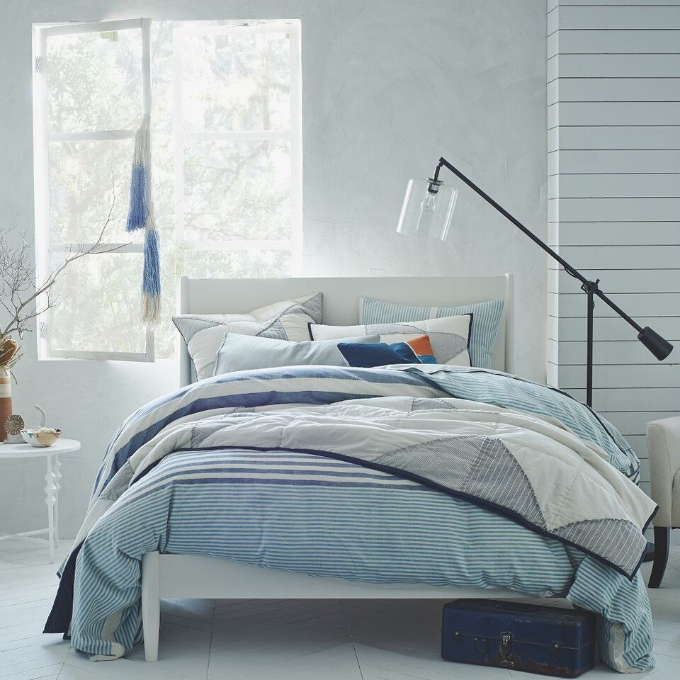 Mid-Century Bed - White