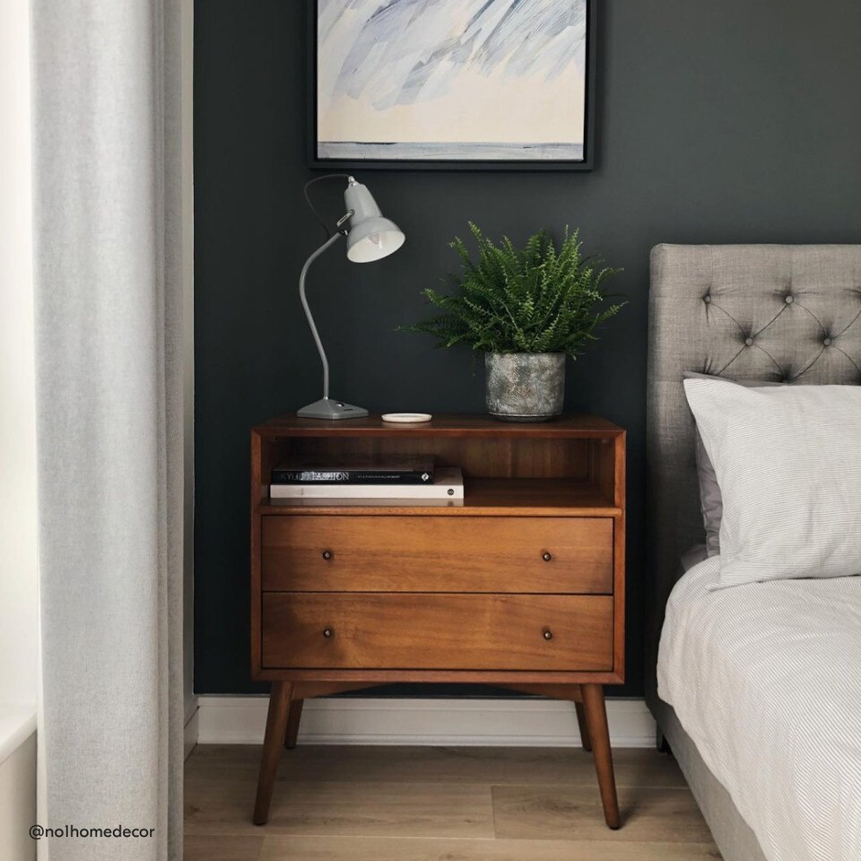Mid-Century Modern Open Bedside Table (71 cm)