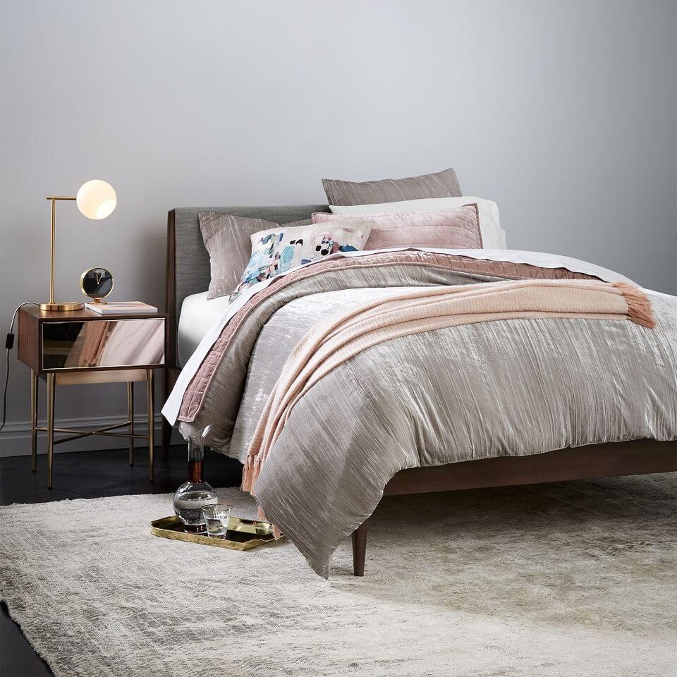 Modern Show Wood Bed