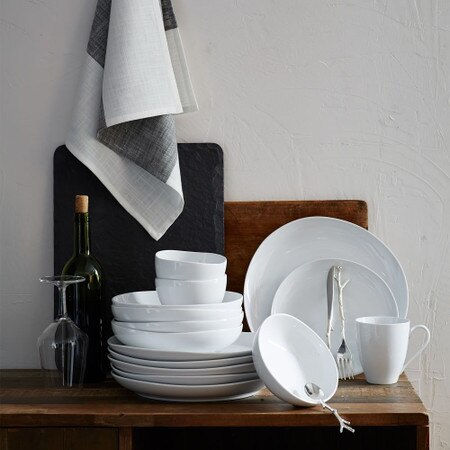 Organic Shaped Porcelain Dinnerware Set West Elm United Kingdom