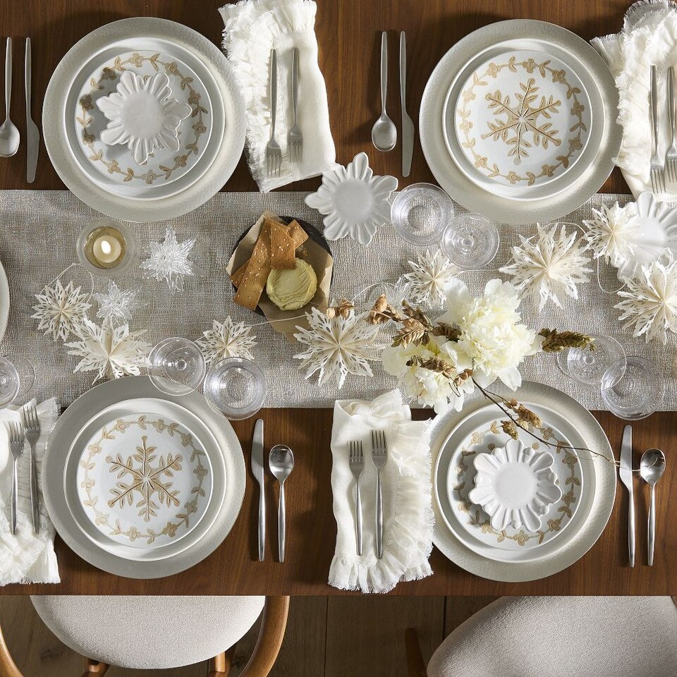 Neige Snowflake Ceramic Salad Plates