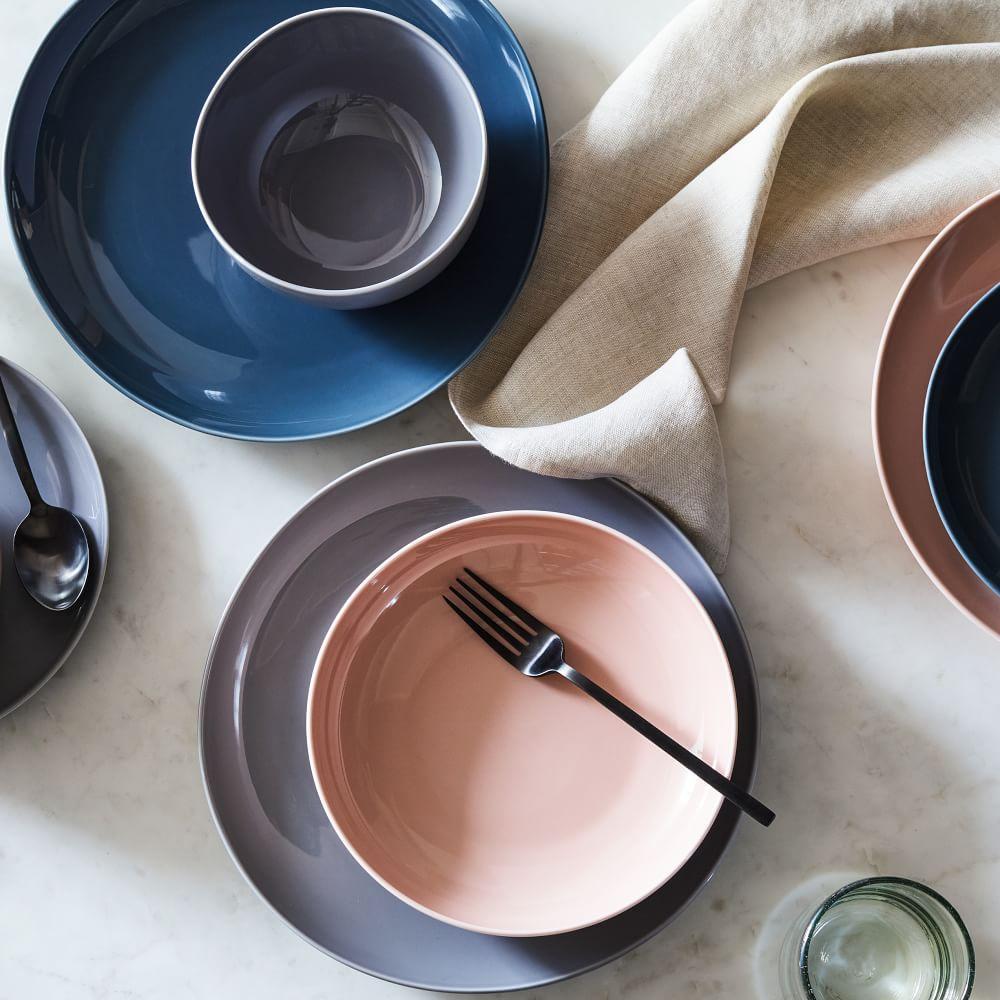 black porcelain dinnerware