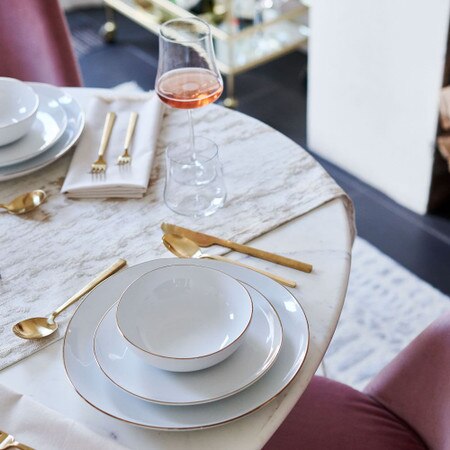 Organic Porcelain Gold-Rimmed Dinnerware (Set of 16)