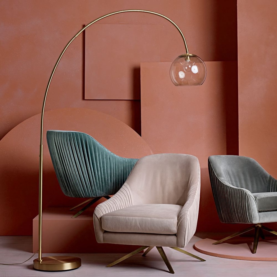 Overarching Acrylic Shade Floor Lamp (193 cm)
