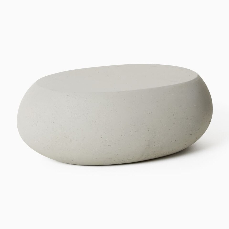 Pebble Indoor/Outdoor Garden Oval Coffee Table (91 cm)