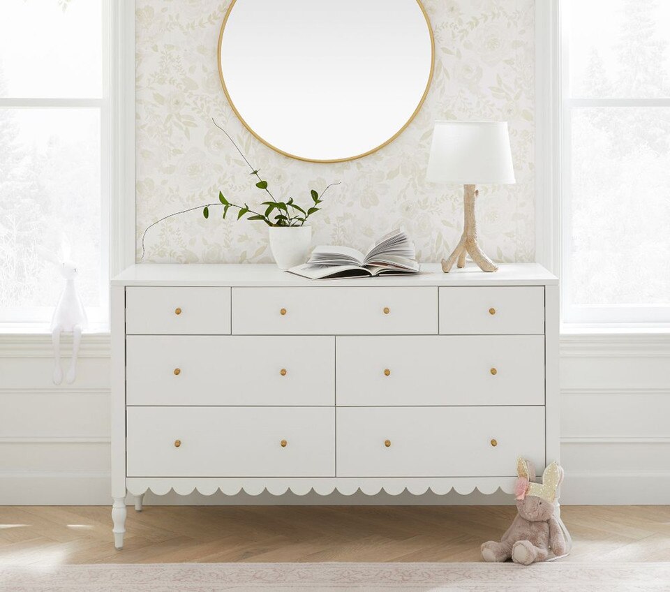 Penny Extra-Wide Chest of Drawers