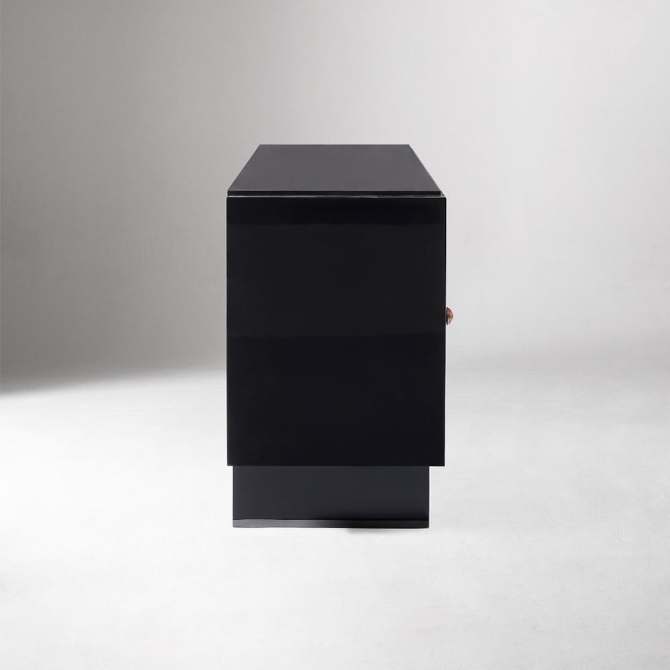 Pierce & Ward Lacquered Sideboard (152 cm)