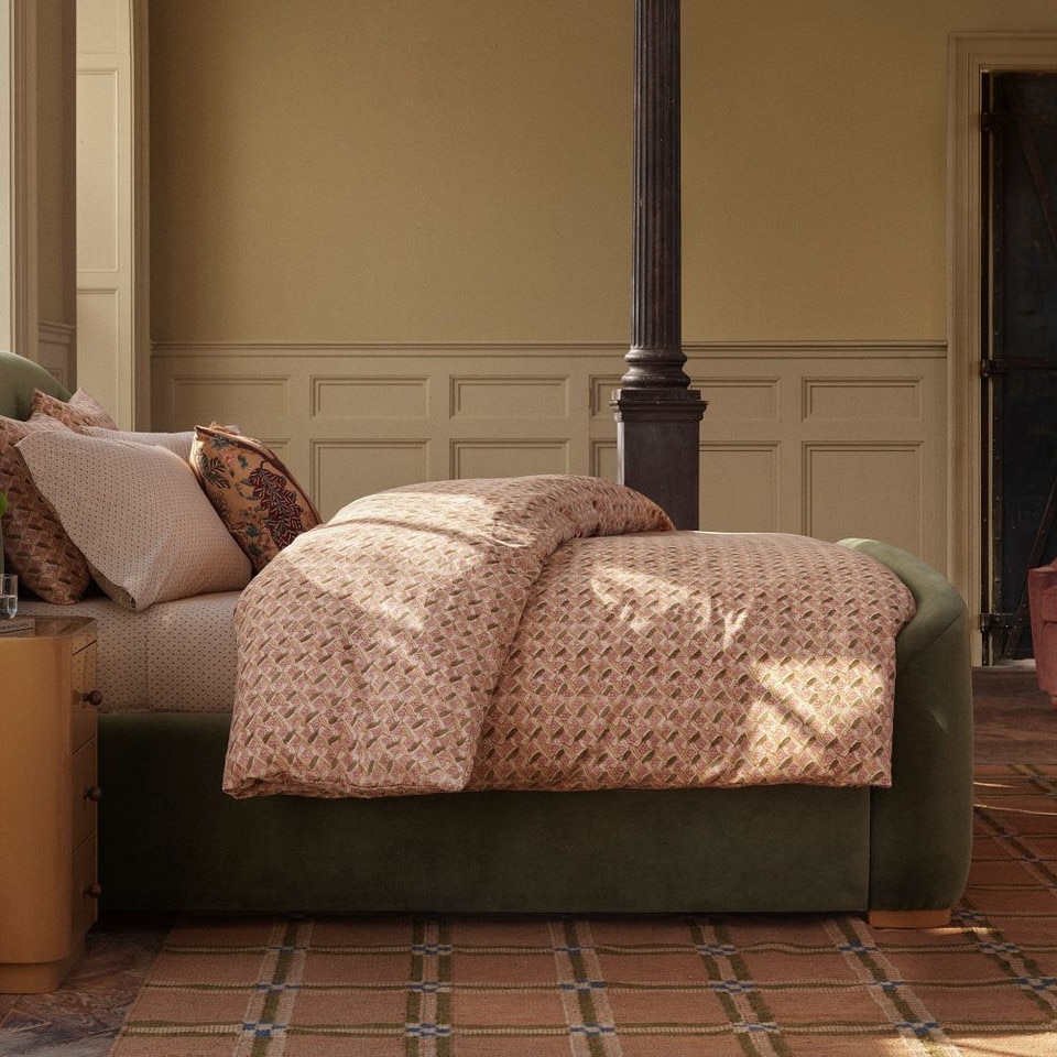 Pierce & Ward Windowpane Checked Handwoven Wool Rug | West Elm UK