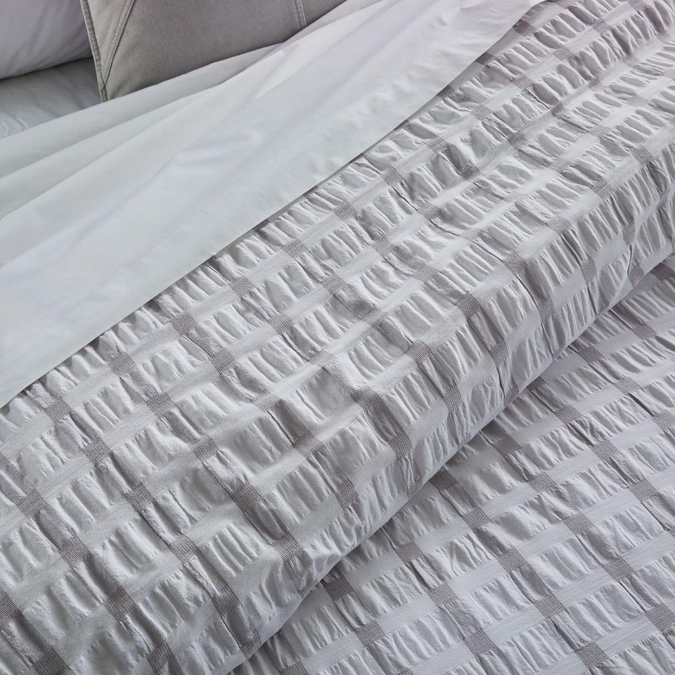 Plaid Seersucker Duvet Cover + Pillowcases