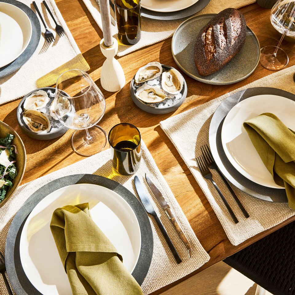Pure Coupe Stoneware Dinner Plate