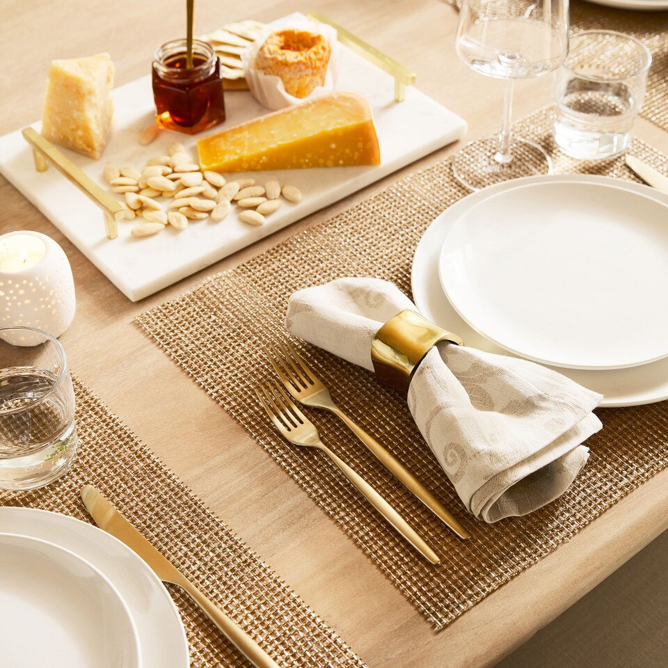 Pure Coupe Stoneware Dinner Plate
