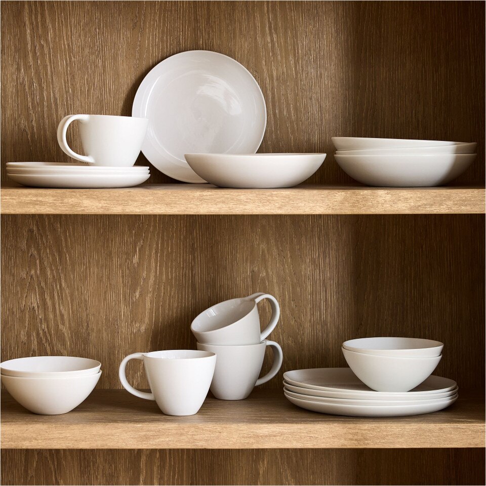 Pure Coupe Stoneware Dinner Plate